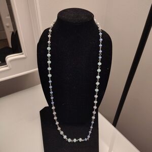 Premier Designs 36" Necklace. Periwinkle, Sea Green, Light Gray Reflective Beads